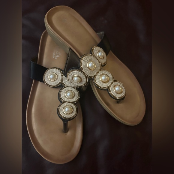 5 for $25- Like New Patrizia by Spring Step size 40 - Picture 11 of 16